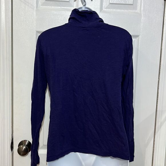 Loft women’s purple turtle neck long sleeve shirt size M - Picture 3 of 7